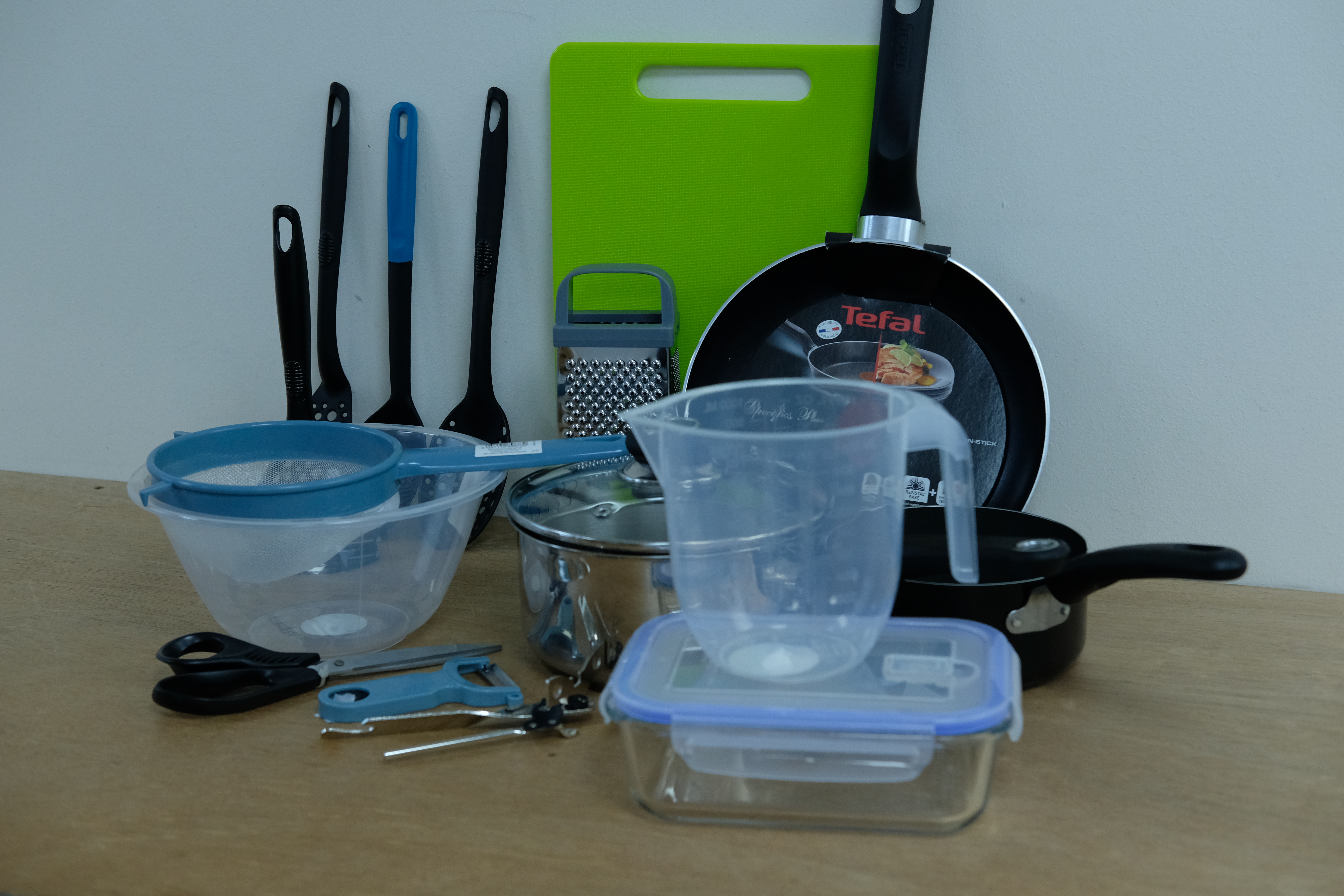 Cooking utensils in Starter Pack